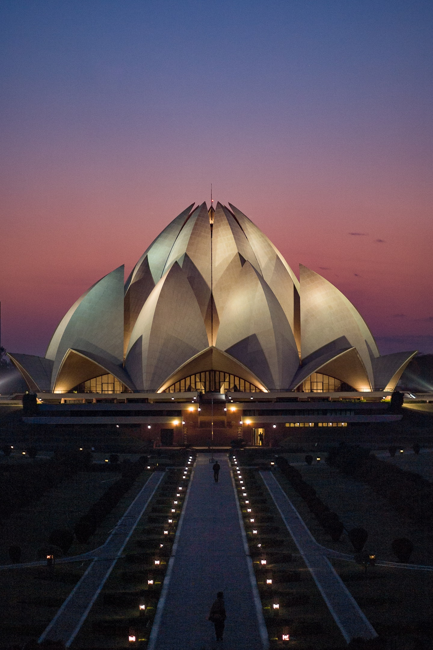 TWO MONTHS AT THE LOTUS TEMPLE – Bahá'í Recollections